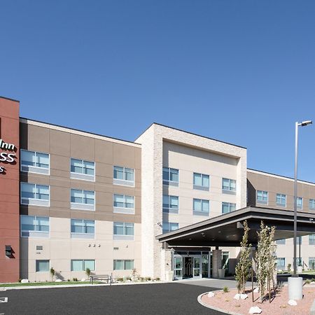 Holiday Inn Express & Suites - Ely By Ihg Exterior photo