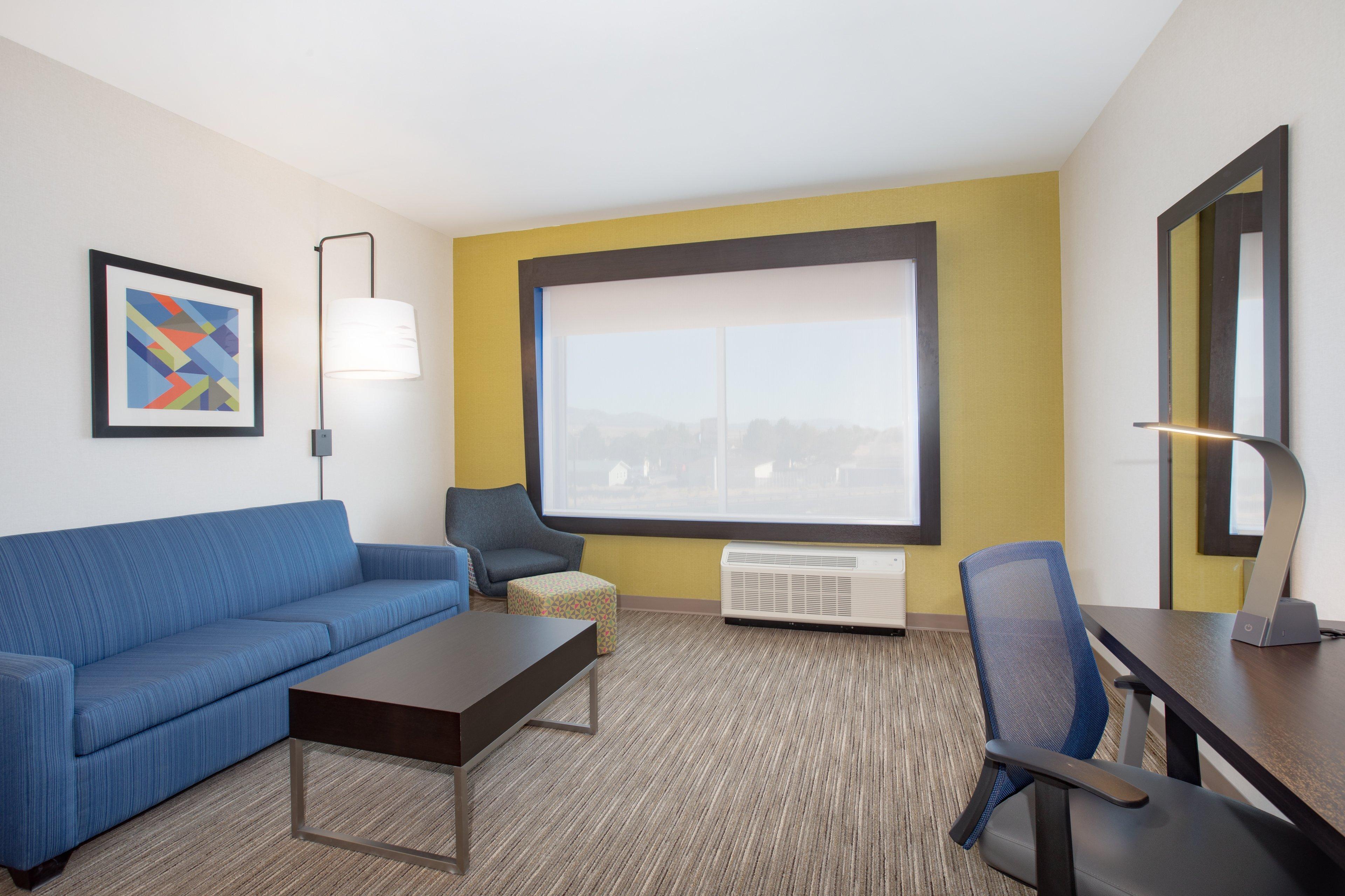 Holiday Inn Express & Suites - Ely By Ihg Exterior photo