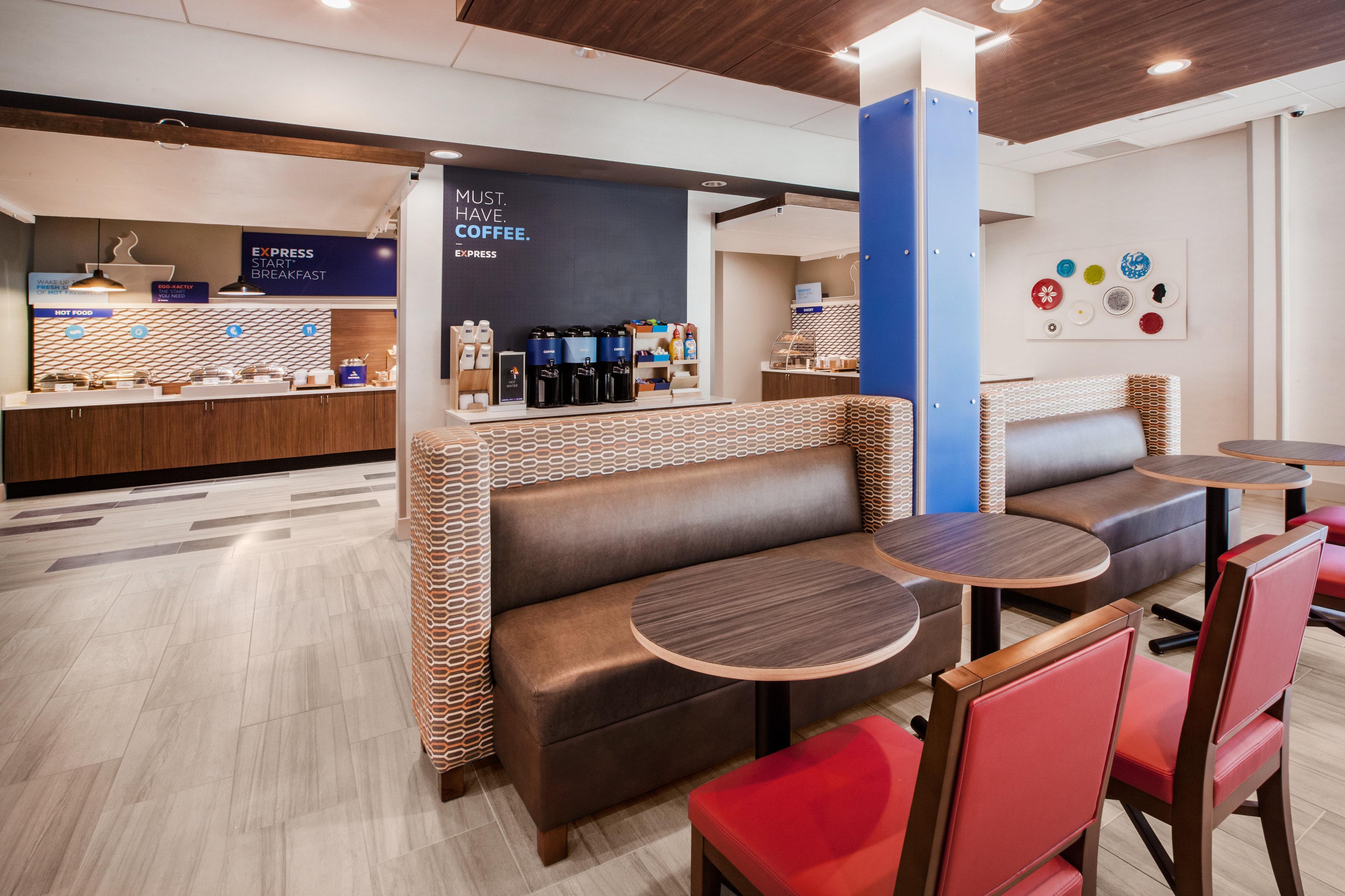 Holiday Inn Express & Suites - Ely By Ihg Exterior photo